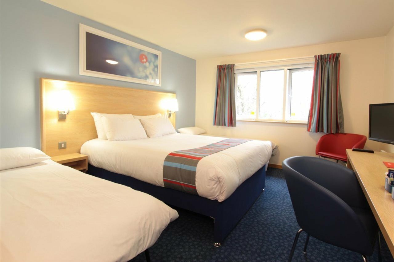 Travelodge Manchester Birch M62 Eastbound Heywood Zewnętrze zdjęcie